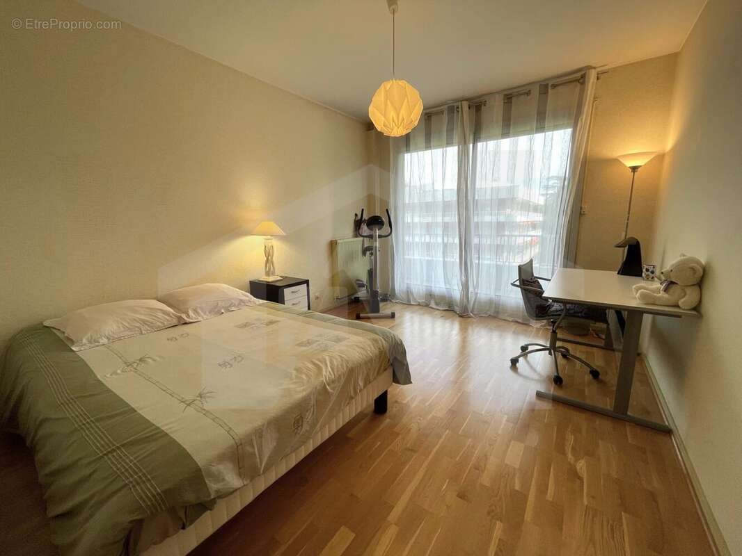 Appartement à MEYLAN