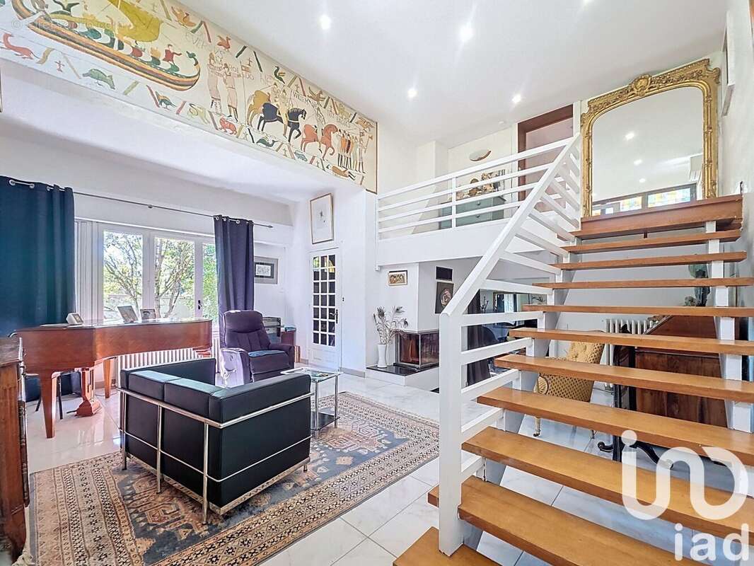 Photo 2 - Maison à MOULINS