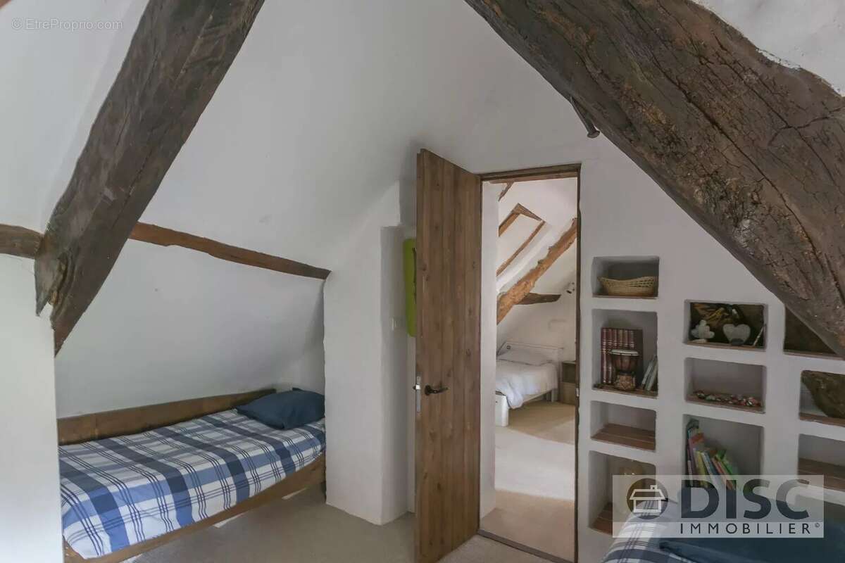 Propriété avec deux gites, camping, logement insolites. - photo 6