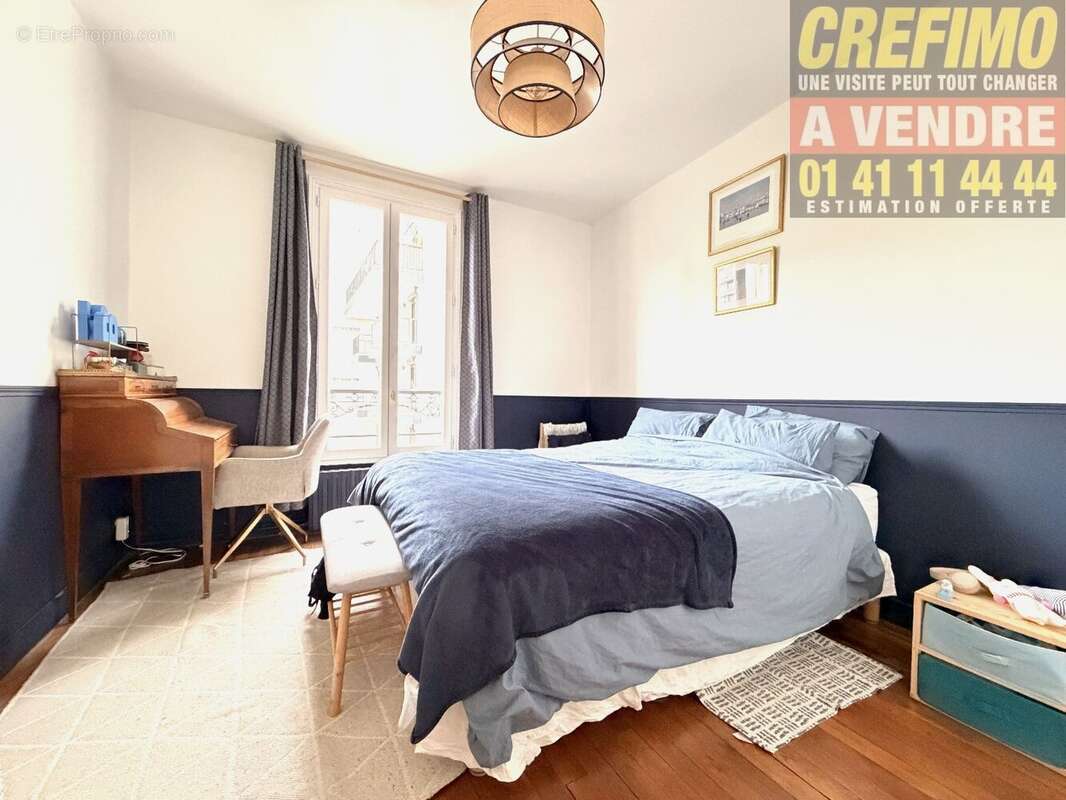 Appartement à COURBEVOIE