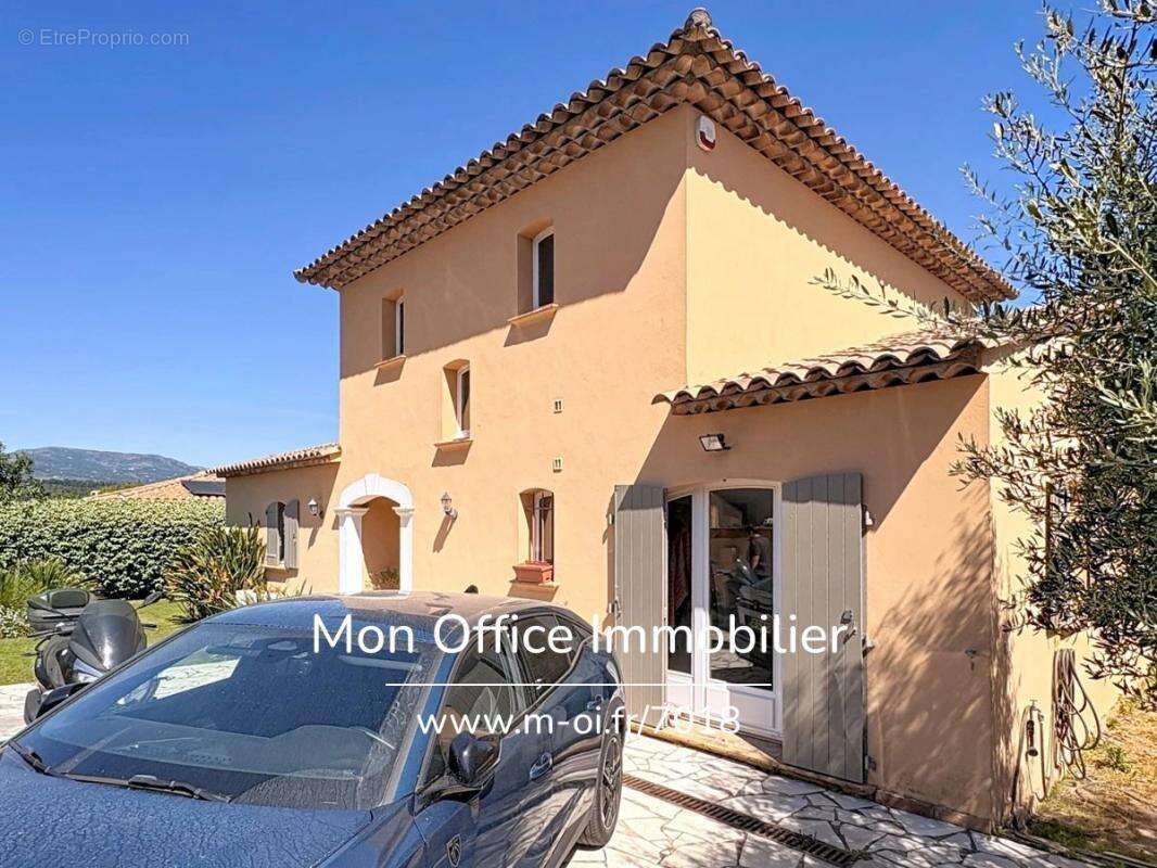 Référence : 7018-les - maison provençale avec piscinne et véranda au calme à cogolin - photo 17