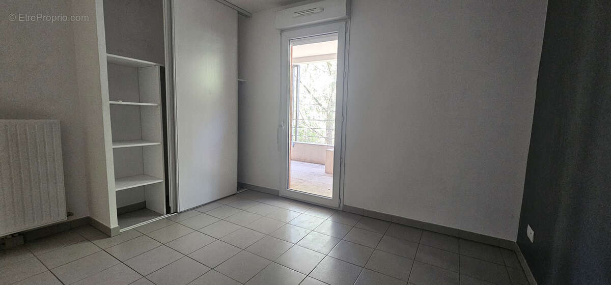 Appartement à JUVIGNAC