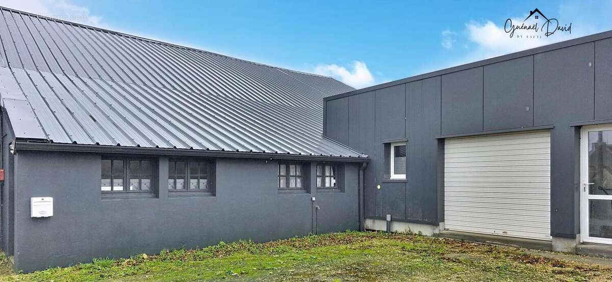 Photo 3 - Commerce à PLOUGOULM