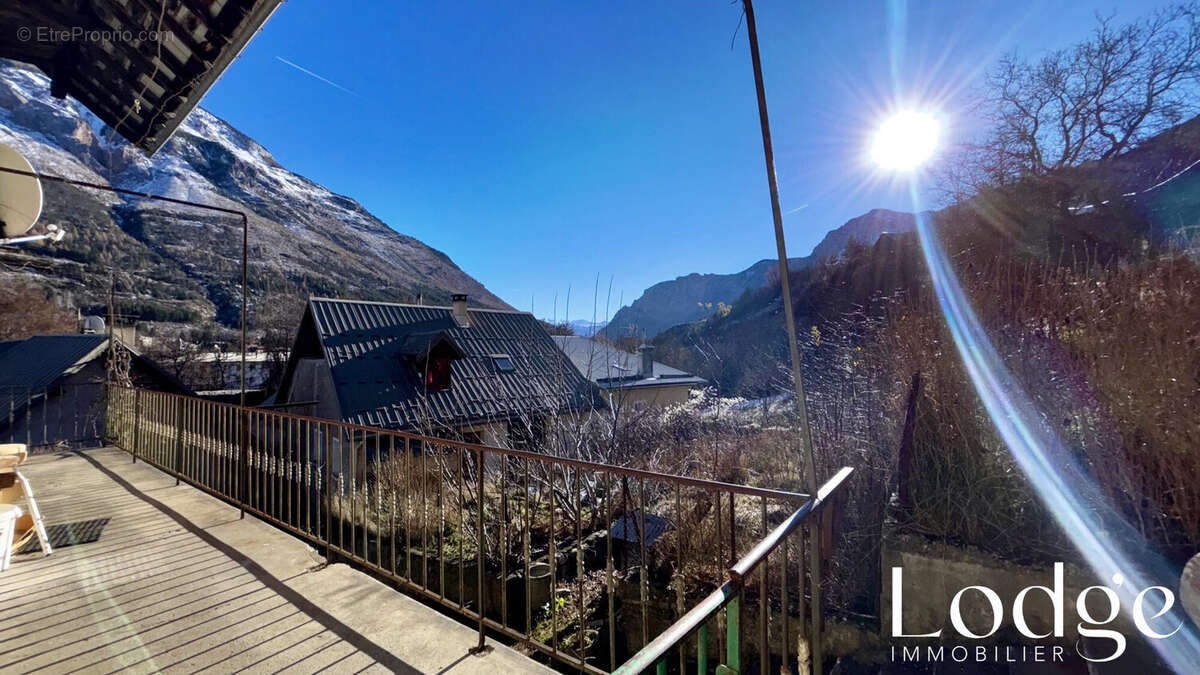 Maison à L'ARGENTIERE-LA-BESSEE