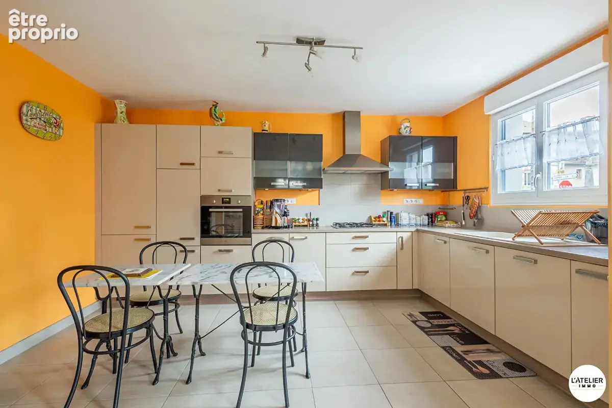 Maison  7 pièce(s) 200 m2 - photo 3