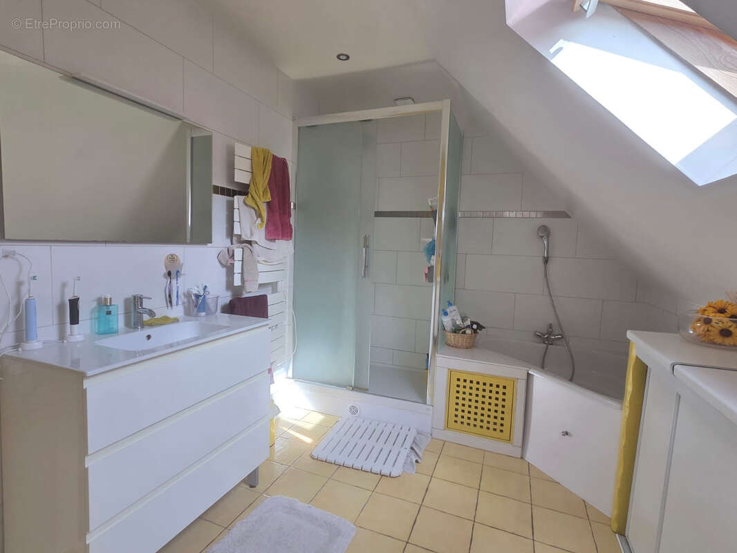 Maison à VILLIERS-SUR-MORIN