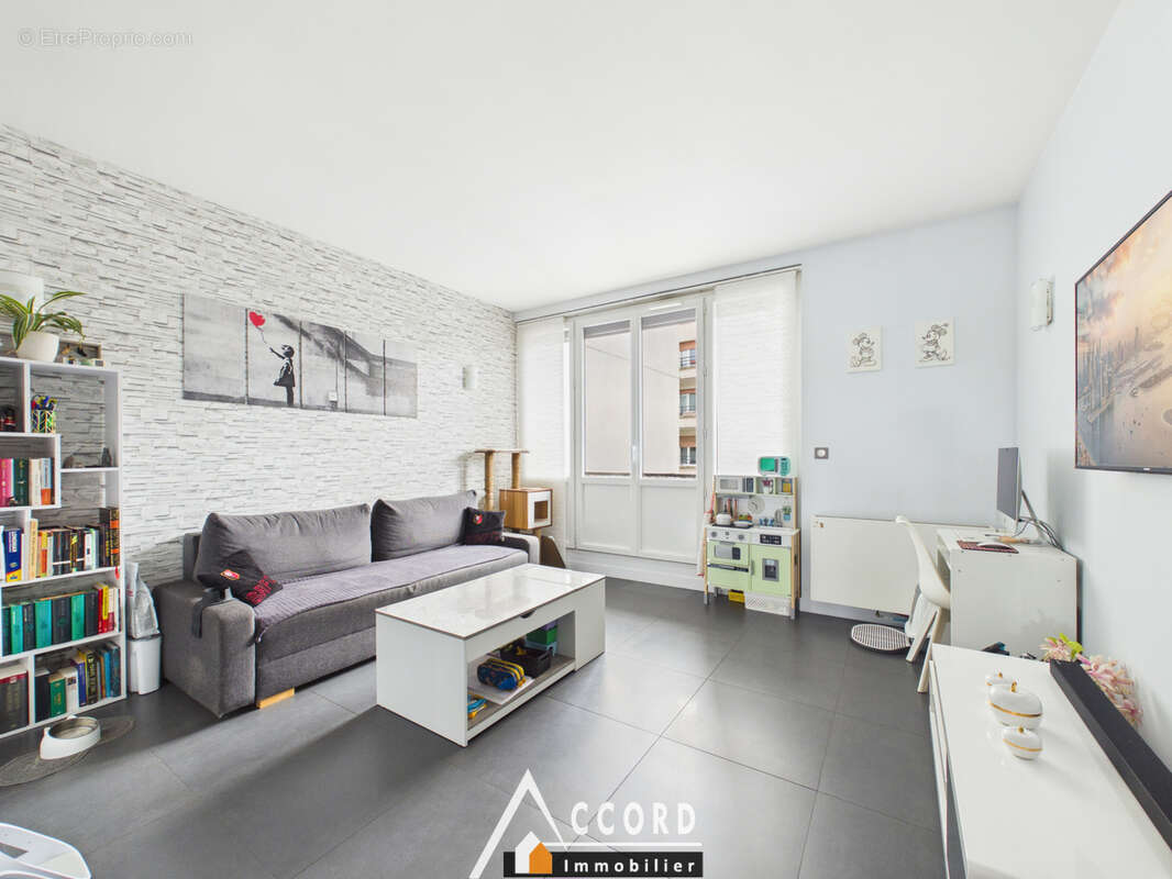 Appartement 3 pieces dix arpents - photo 2