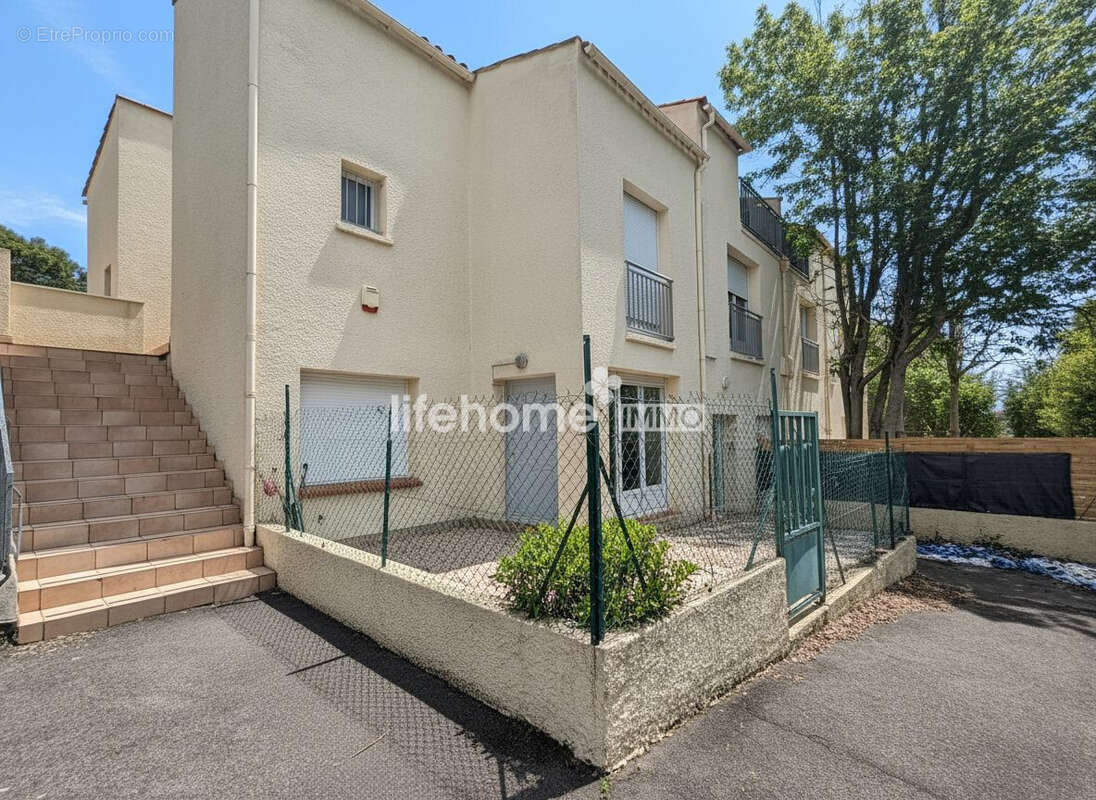Appartement à JUVIGNAC