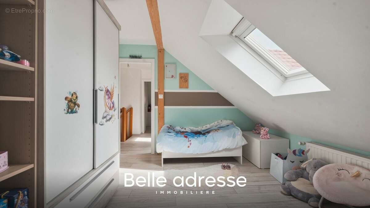 Maison-Appartement rénovée de 160 m² - photo 11