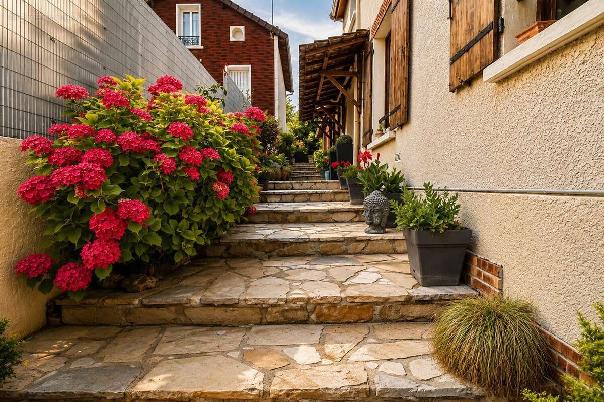 Maison à VILLEMOMBLE
