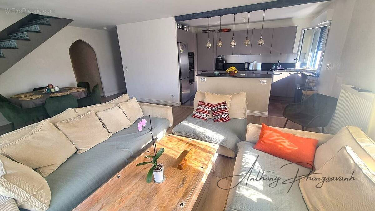 Appartement à GENNEVILLIERS