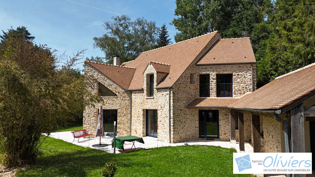 Maison à BULLION