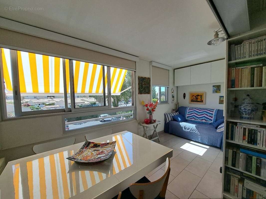 Richelieu tres beau 2 pieces cabine - photo 2