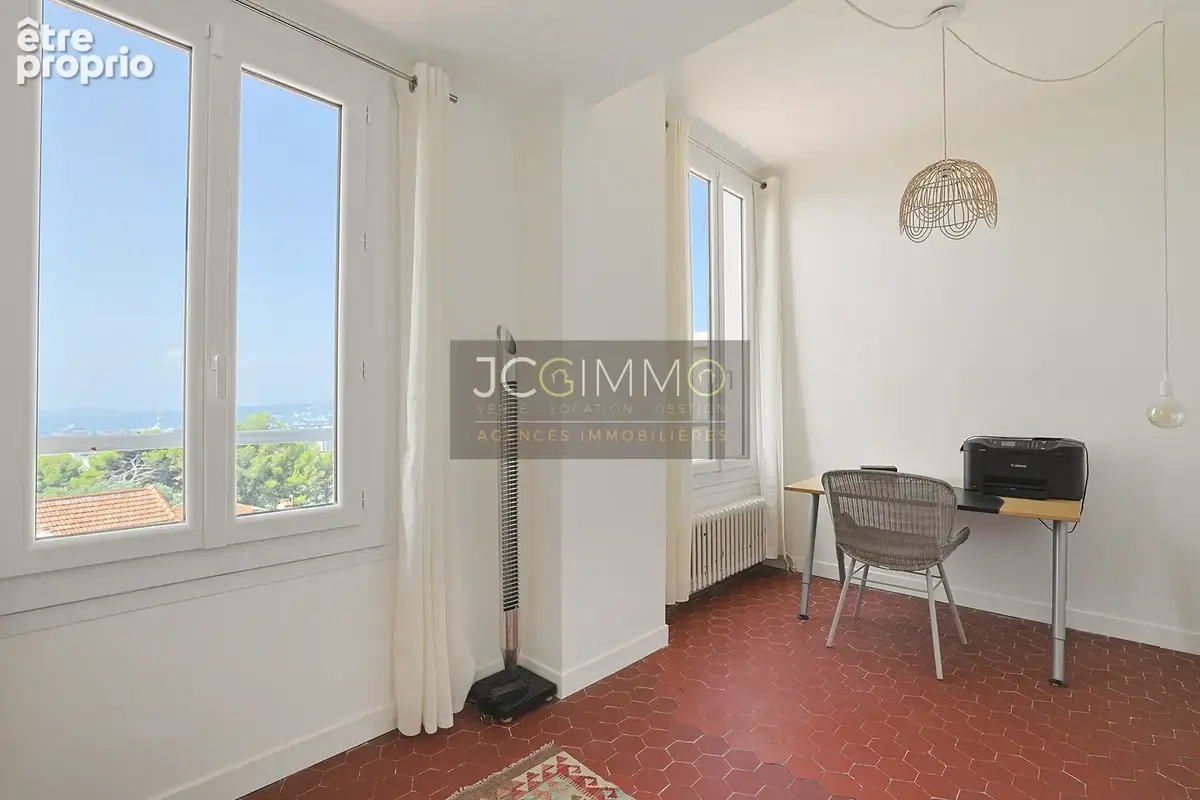 Maison d'exception   t4 de 98 m2   rooftop   vue mer   garage - photo 12