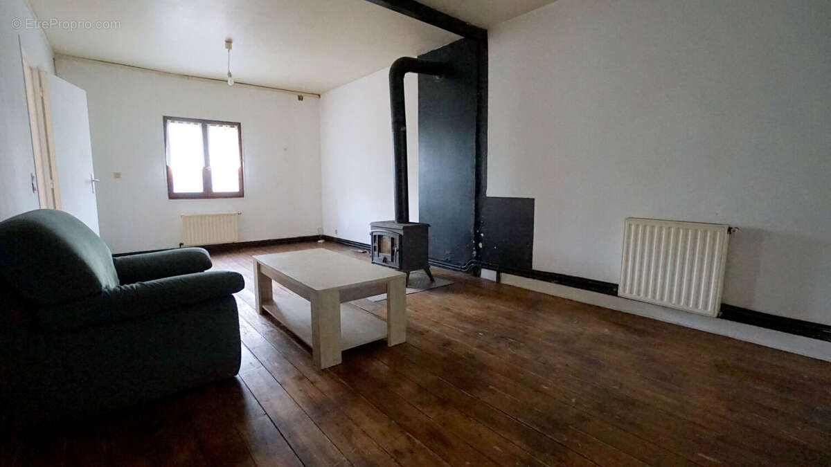 Maison à MEZY-SUR-SEINE