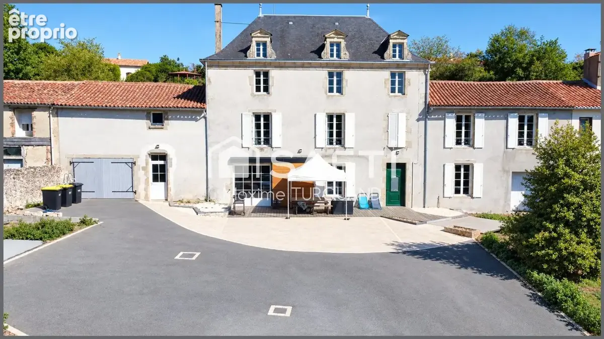 Photo 1 - Maison à ARGENTON-CHATEAU