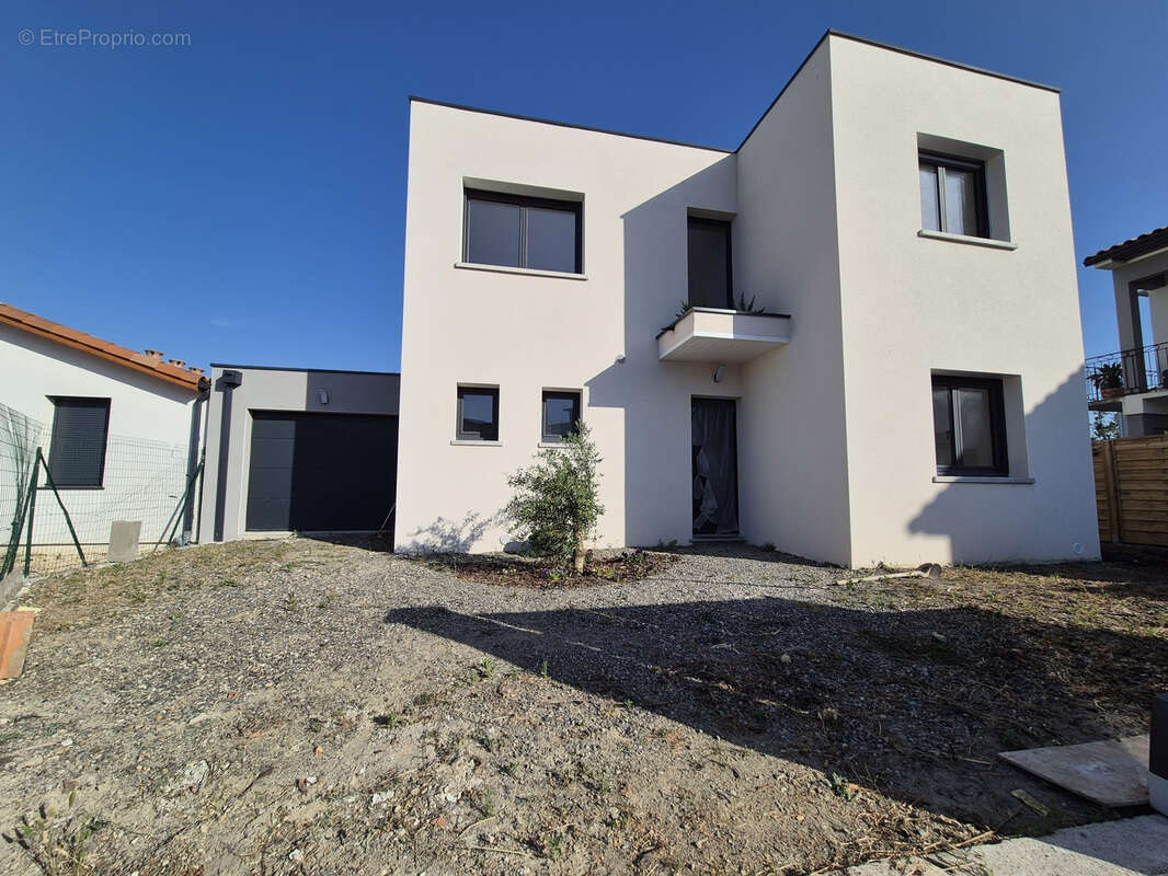 Maison à COLOMIERS