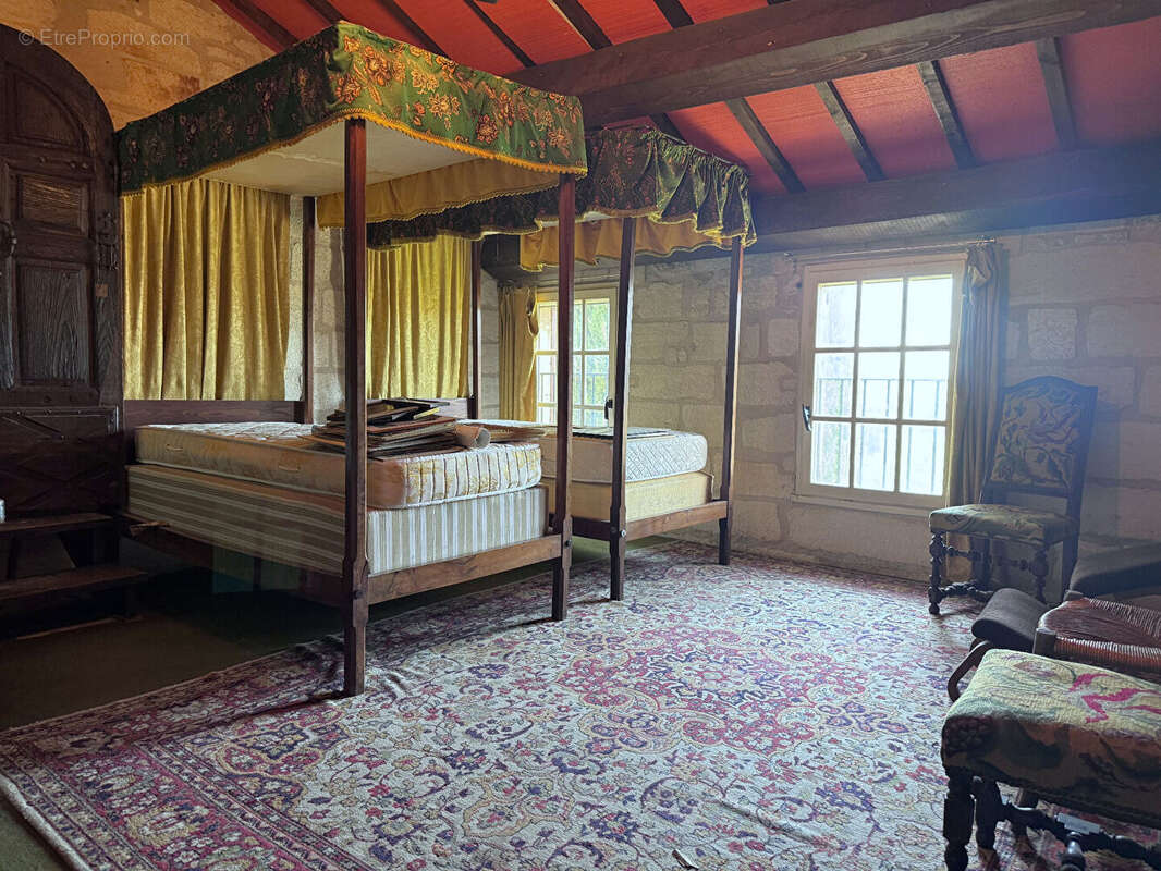 Maison de caractère du XVe siècle 8 pièces 192 m2 avec vue exceptionnelle - photo 14
