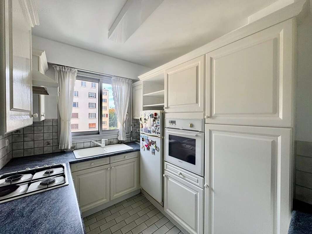 Appartement à BOIS-COLOMBES