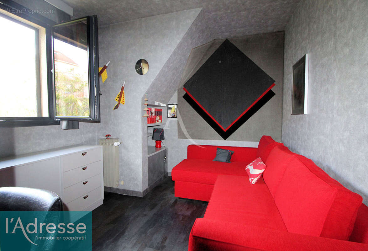 Maison à SAVIGNY-SUR-ORGE