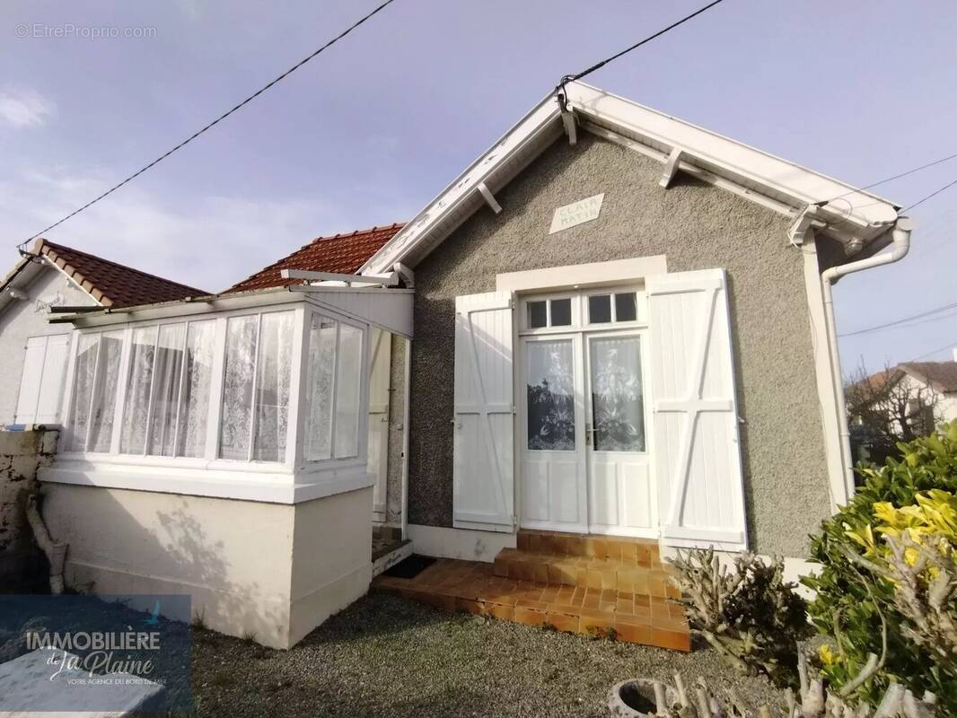 Maison à LA PLAINE-SUR-MER