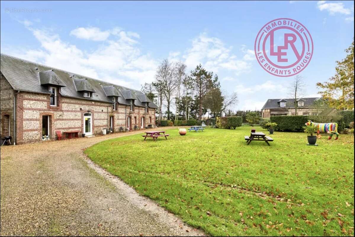 Maison à SAINT-LEONARD