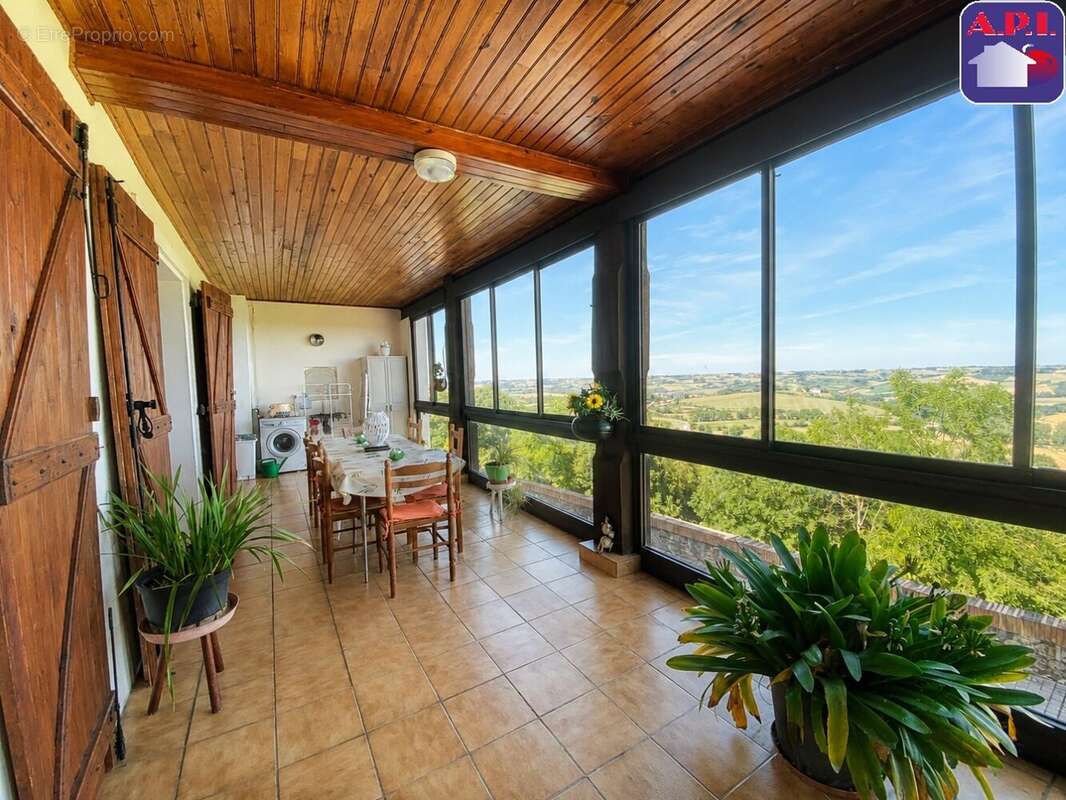 Maison de caractere avec vue exceptionnelle - photo 7