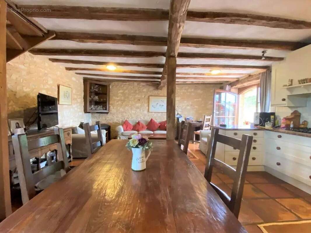 Maison à DEGAGNAC