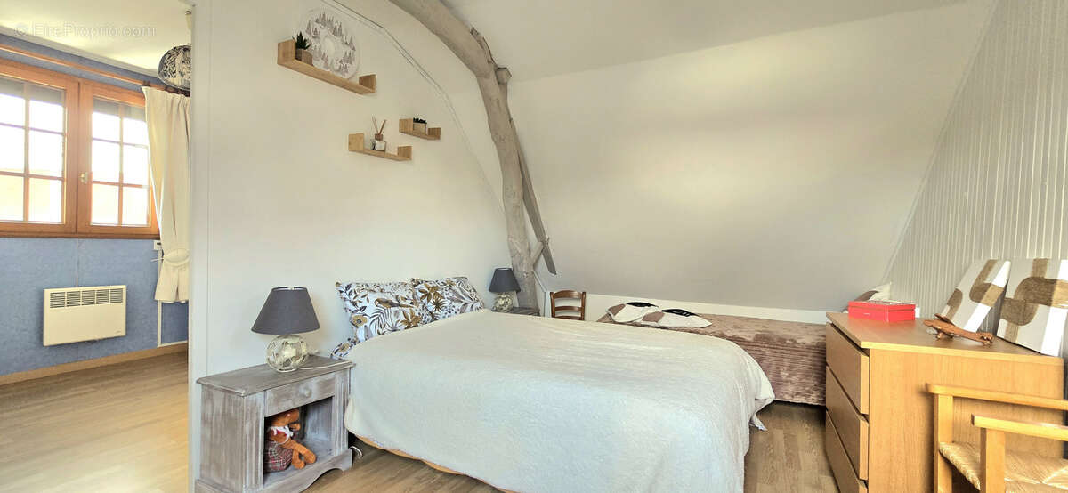 Maison à HAUTVILLERS-OUVILLE