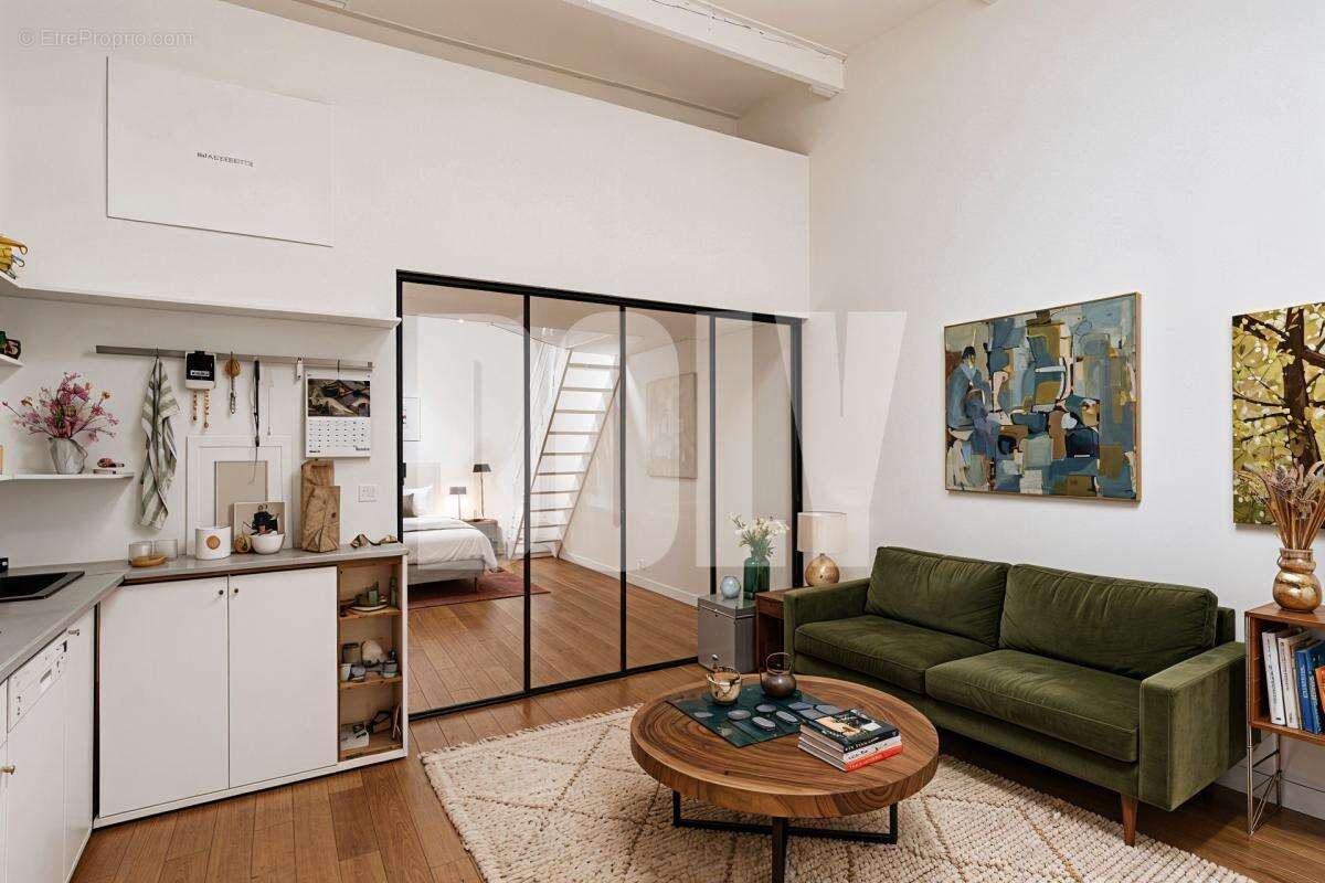 Maison à PARIS-11E
