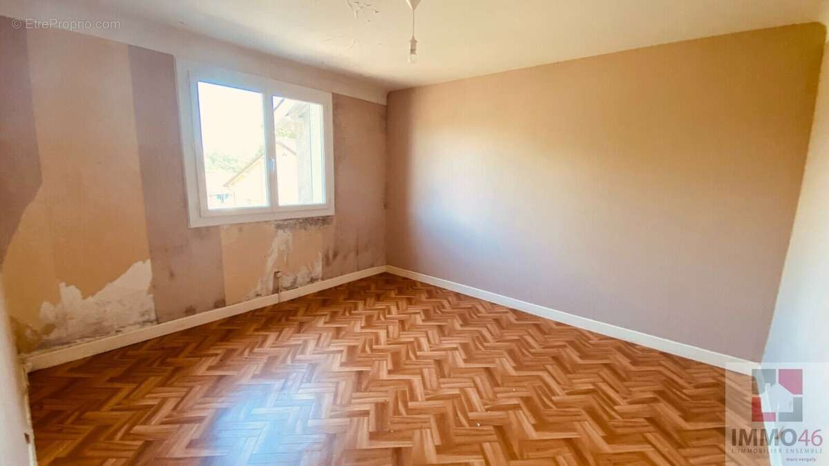 Maison 86 m² à Gramat  - photo 4