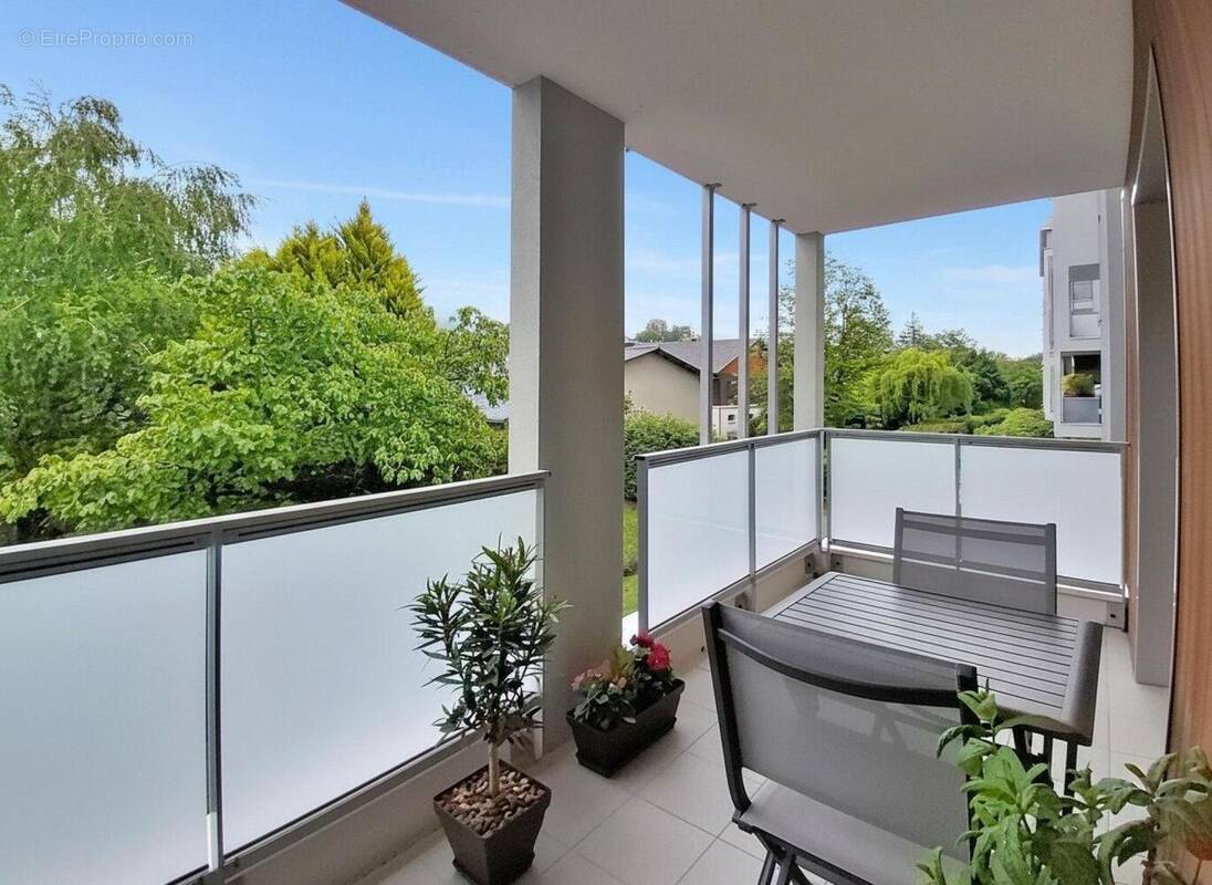 Photo 1 - Appartement à LA RAVOIRE