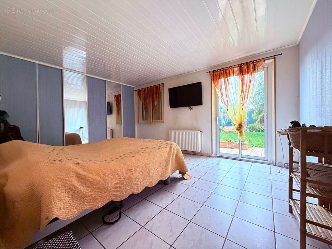 Maison à ETIVAL-LES-LE-MANS