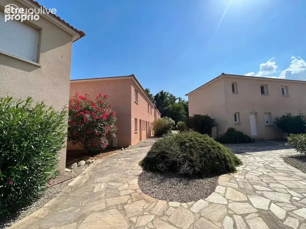Santa-Maria-Poggio – Appartement T2 meublé dans résidence sécurisée avec piscine, à proximité de la mer - photo 14