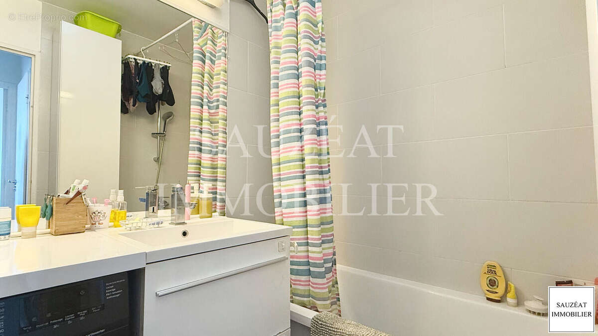 Appartement à MONTROUGE