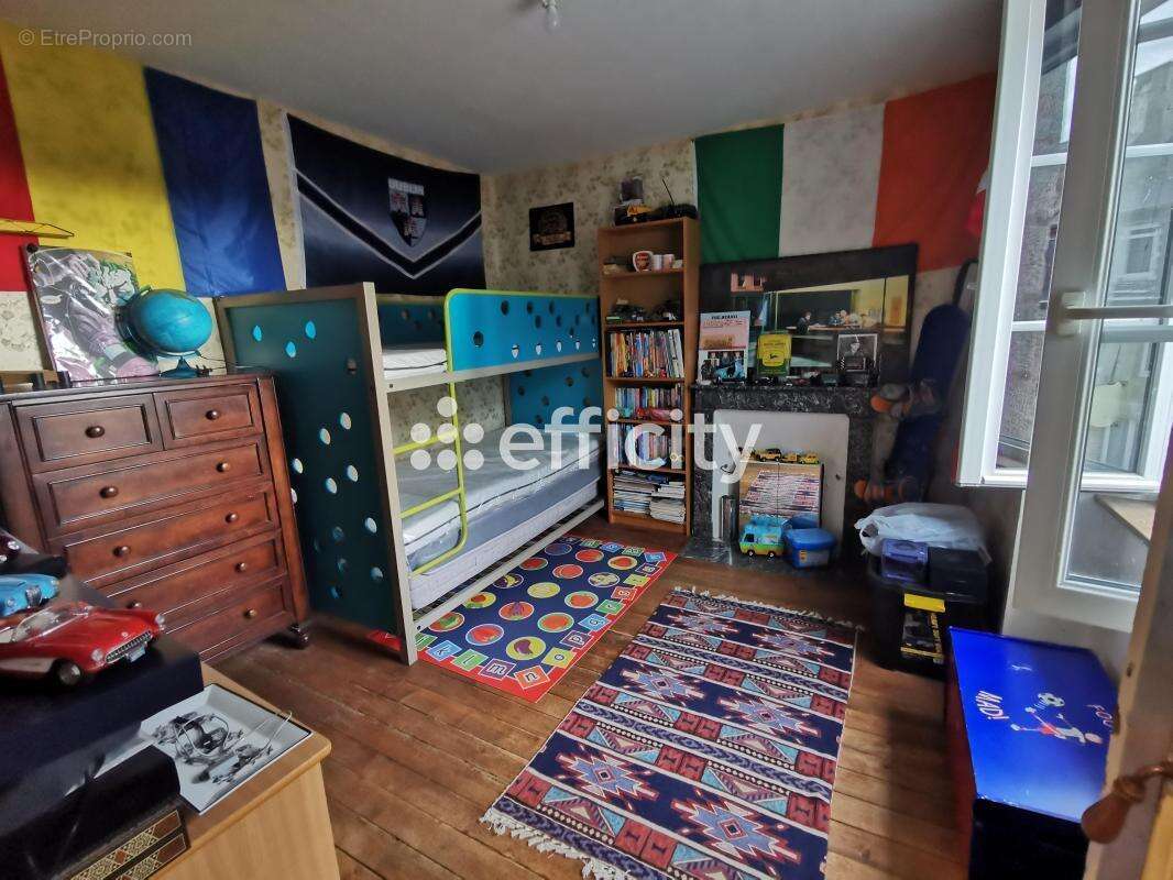 Maison à TESSY-SUR-VIRE