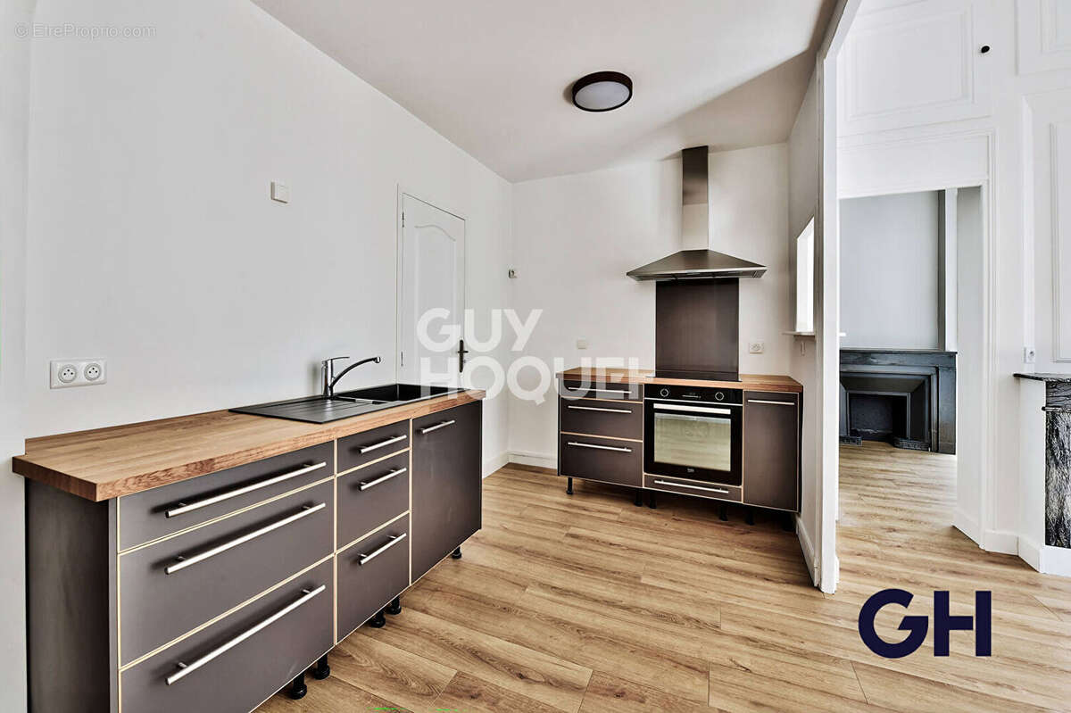 Appartement à LYON-6E