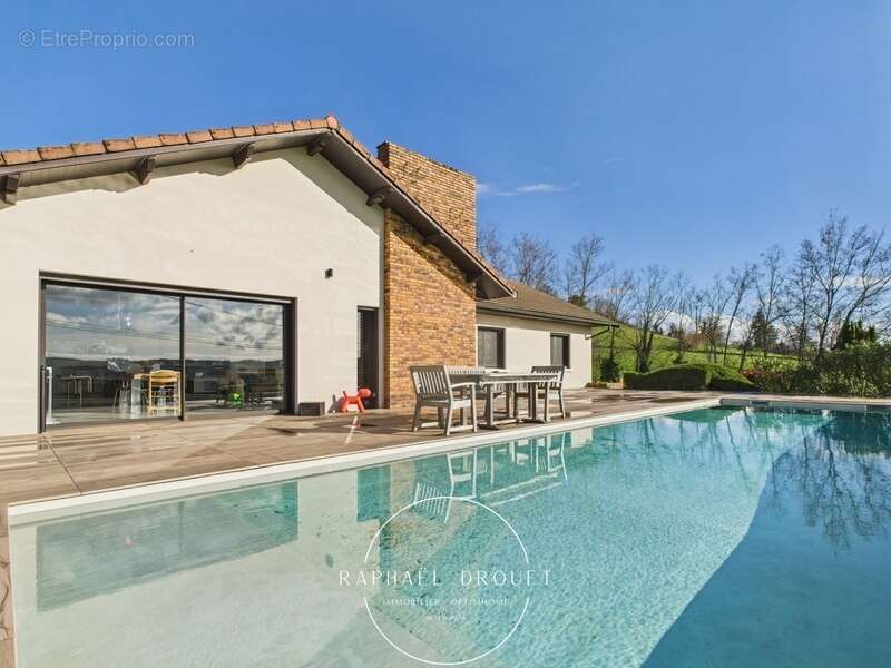 Maison à VILLETTE-DE-VIENNE