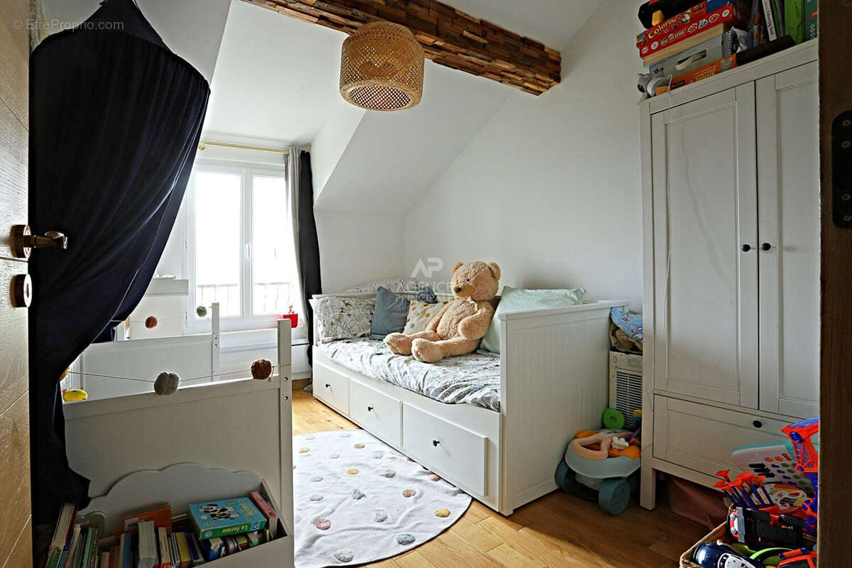 Appartement à NANTERRE