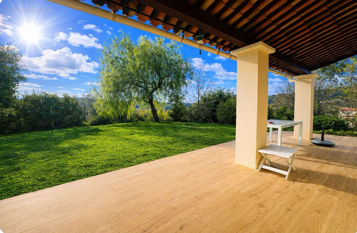 Maison à LA COLLE-SUR-LOUP