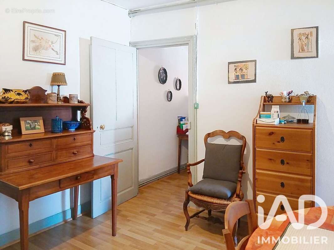 Maison 389 m² à Gibles  - photo 8