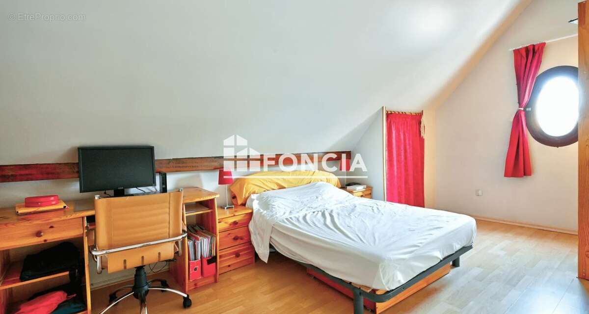 Appartement à SAINT-OUEN-L'AUMONE
