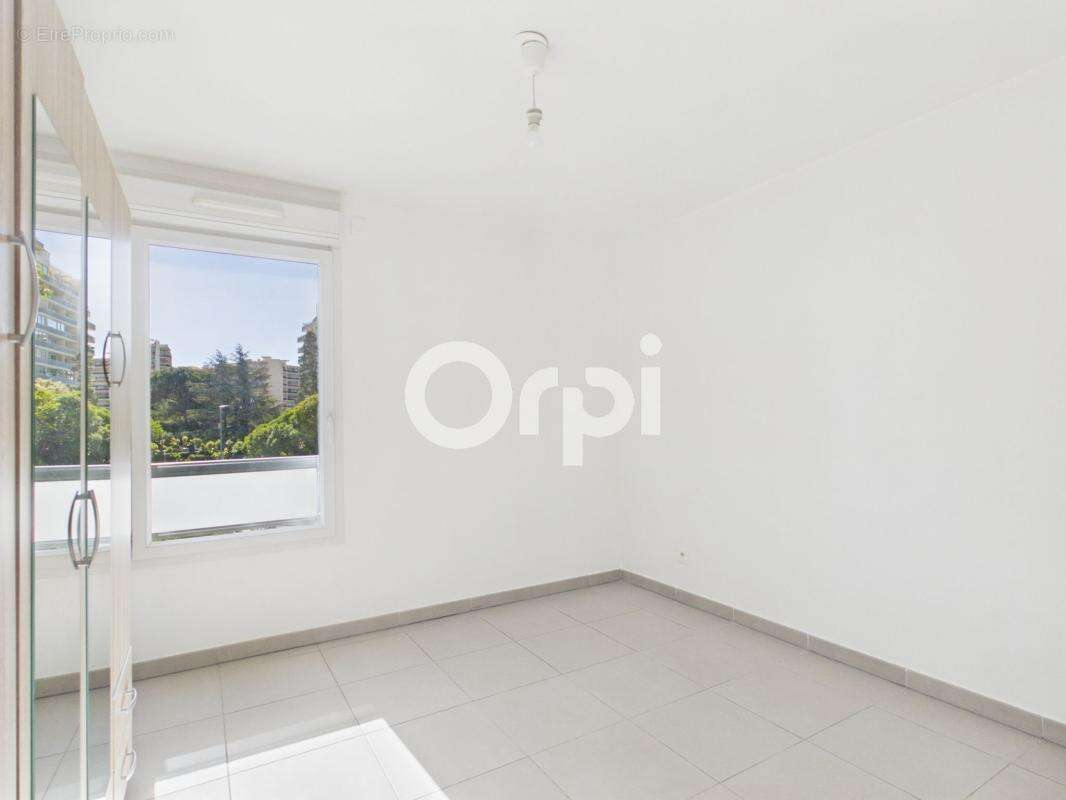 Appartement à MANDELIEU-LA-NAPOULE