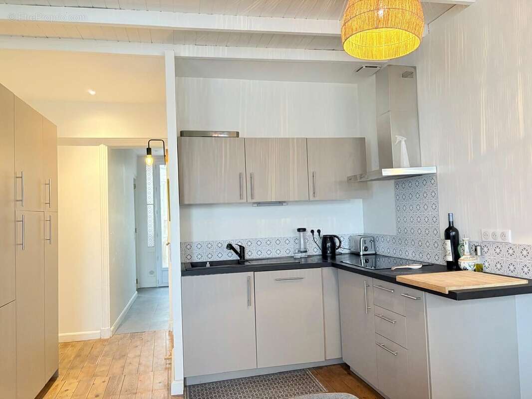 Appartement à BORDEAUX