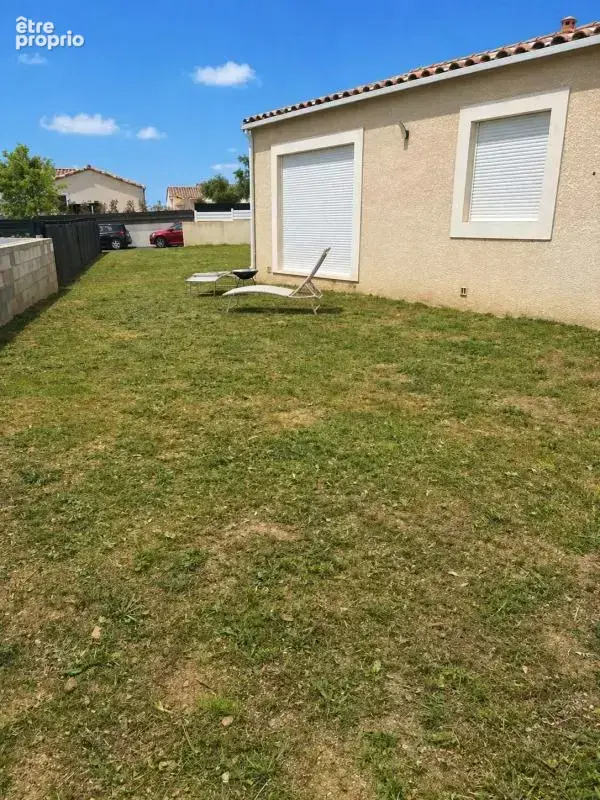 BIZE-MINERVOIS : Maison récente 92 m² avec garage et fort potentiel extérieur - photo 7