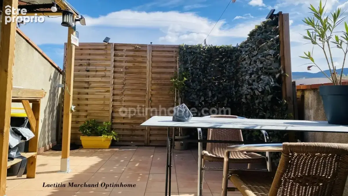 Maison 3 pièces avec terrasse + studio indépendant ILLE SUR TET (66) - photo 2