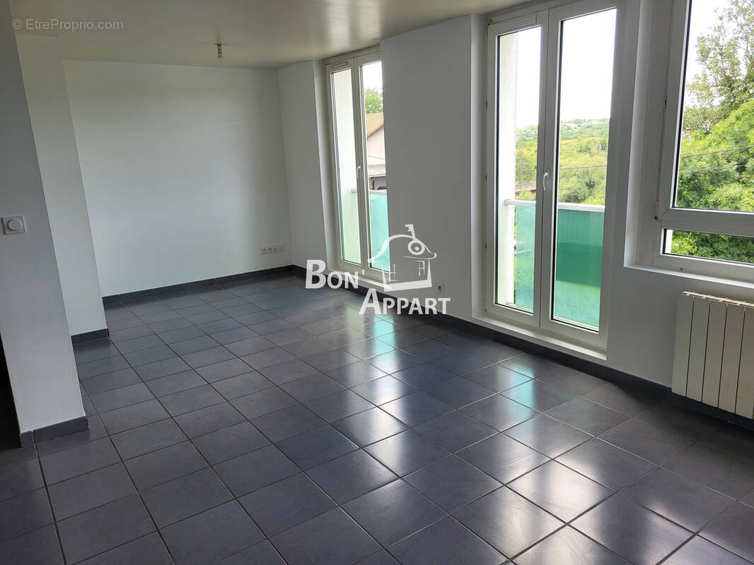 Appartement à HOMECOURT