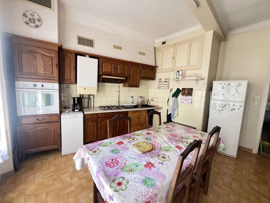 Beau 3 pièces avec cachet – Libération, Nice - photo 8
