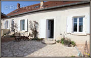Maison à BRIARRES-SUR-ESSONNE