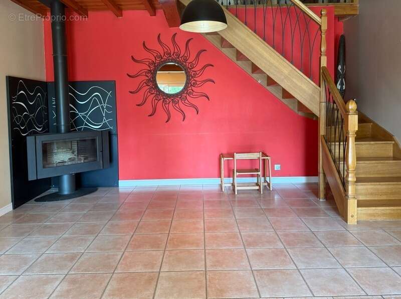 Maison t6 240 m2 - photo 9